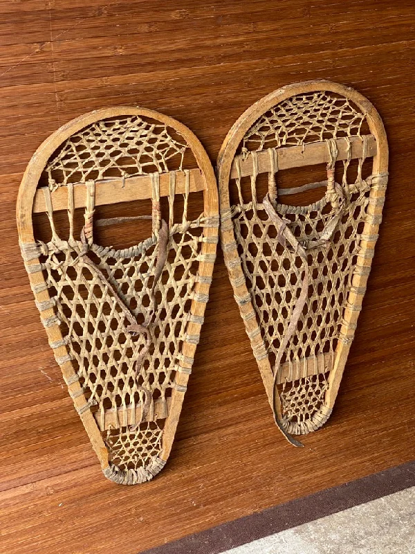 Vintage Bearpaw Snowshoes